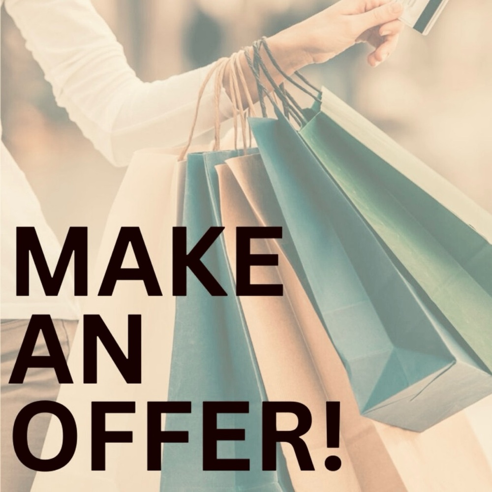 Make me an offer so I can help you on shipping! 🩷🩷🩷